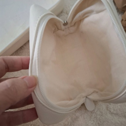 White Kerastase toiletry bag like new with 3 inner pouches