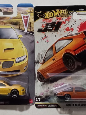Hot Wheels '06 Pontiac GTO και Toyota AE86 Sprinter Trueno αυτοκινητάκια, πακέτο 2 τεμ.