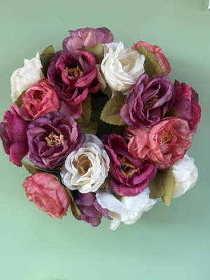 Decorative wreath with multicolored artificial flowers, 24cm diameter