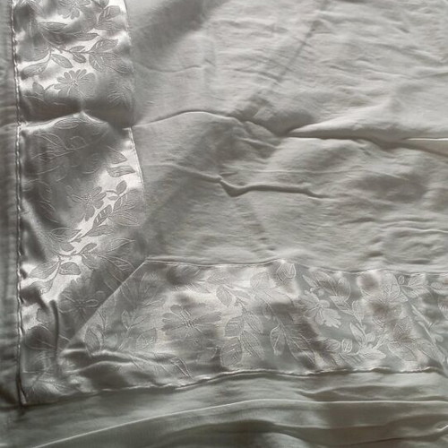 Bridal bedding set like new with satin designs and quilted coverlet