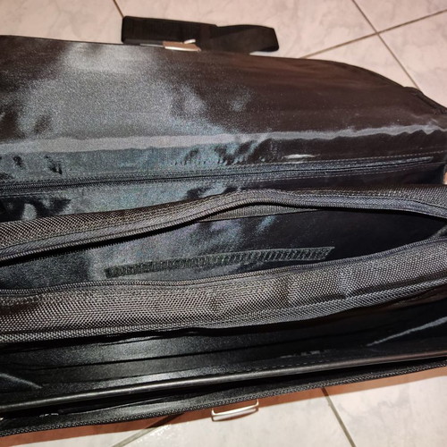 Diplomat professional bag new