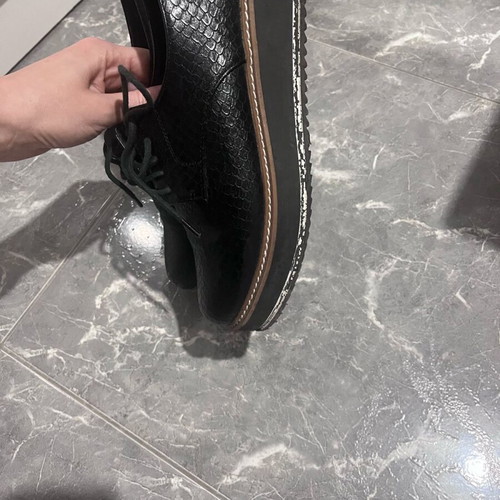 Oxford shoes Exe black croco pattern like new size 39