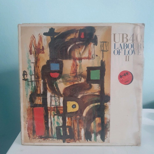 Ub 40 Labour's of Love 2 vinyl record used, reggae