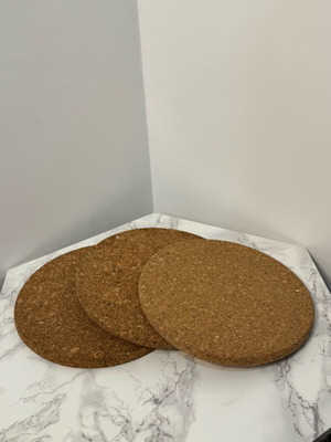 Cork hot pan and pot pads like new