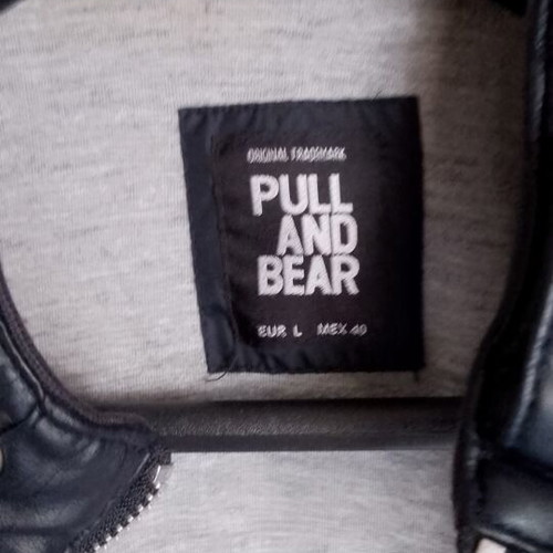 Pull & Bear leather jacket large like new, black