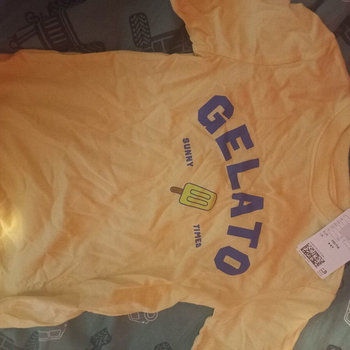 T shirt new with tag for boys 4-6 years H&M yellow