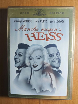 Some Like It Hot DVD like new, classic comedy with Marilyn Monroe