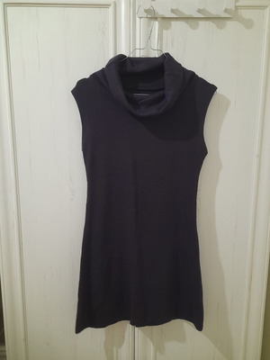 Knitted dress like new, winter wool with turtleneck, purple, size M