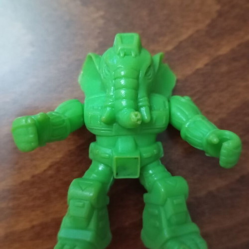 Rambo the Elephant figure from Battle Beasts series like new