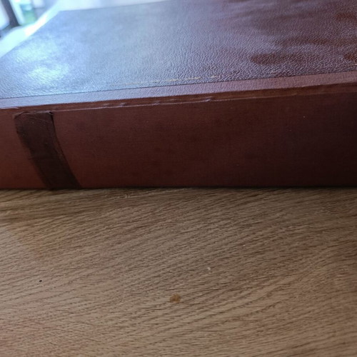 Gynaika magazine volume used with 10 issues from 1961