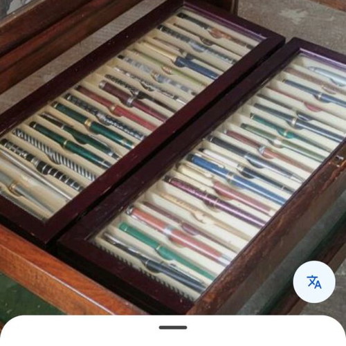 Display table with collectible pens like new, mahogany wood