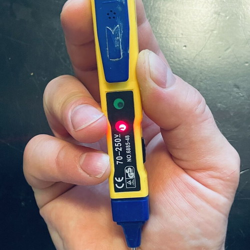 Current and Inductive Tester used with buzzer and distance measurement