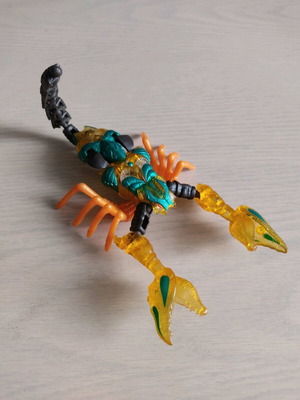 Beast Wars Scorpion figure used with missing parts