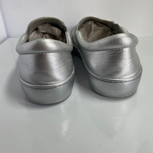 Dior leather slip on sneakers size 38 like new, silver