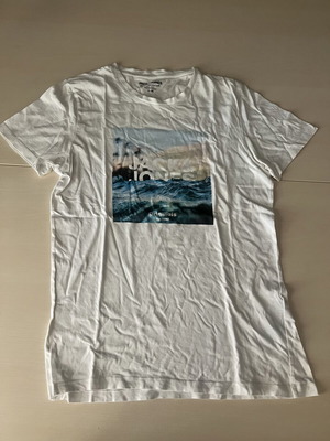 Jack and Jones T-shirt size M like new