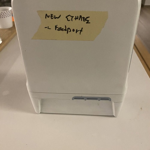 Inogen One G5 Portable Oxygen Concentrator with Large 16-Cell Battery, Like New