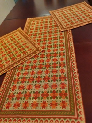 Handmade and unused cross-stitch table runner 89x40cm with 2 napkins