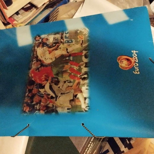 Euro 2004 Greece National Team Collectible Document Folder like new with elastic