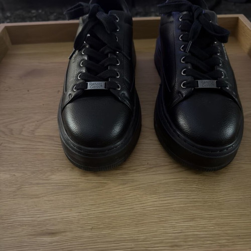 Renato Garini leather sneakers size 42, black