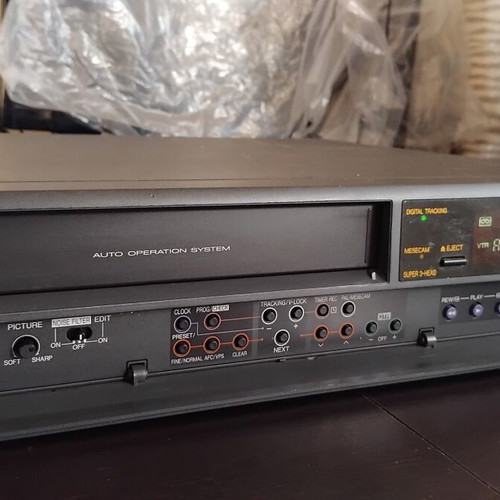Panasonic NV-J40EO vintage VHS VCR Super 3-Head