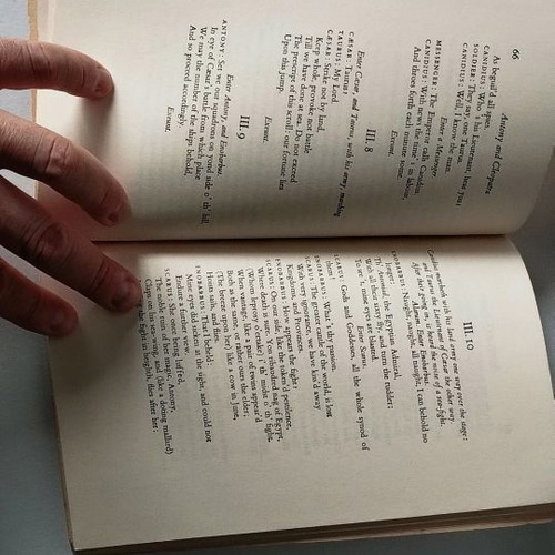 Book Antony and Cleopatra William Shakespeare used 1962