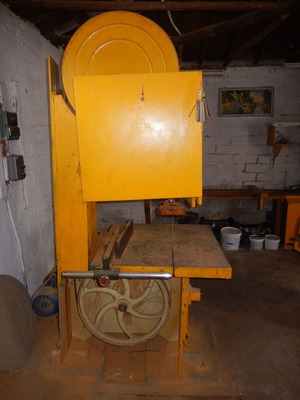Carpentry tools used, operate with single-phase power