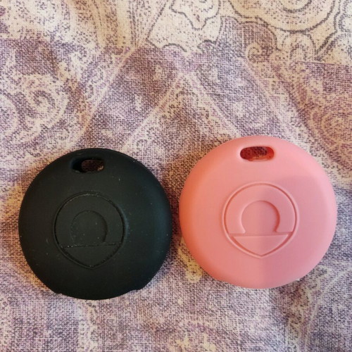 Smart for two silicone key covers like new, pink and black