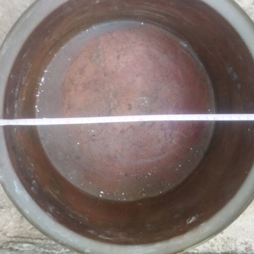 Large copper pot with lid like new