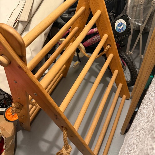 Climbing triangle like new from Independent Kids