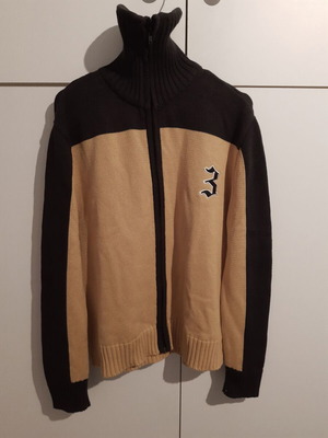 3Guys knitted cardigan with zipper size Large like new, black and beige