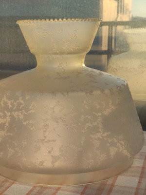 Vintage glass lampshade like new, white matte crackle design