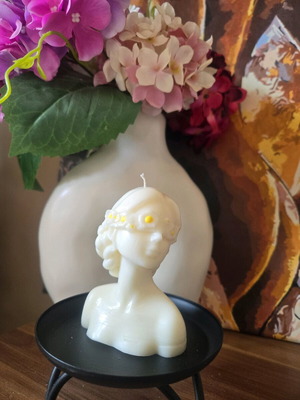Candle Nezhnost made to order from soy wax
