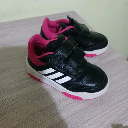 Adidas sneakers like new, size 23, black and pink