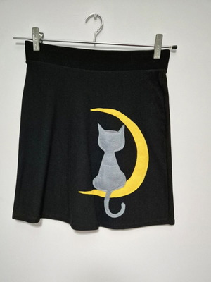 Women's cotton skirt with sewn cat Nor print, size S, like new, black