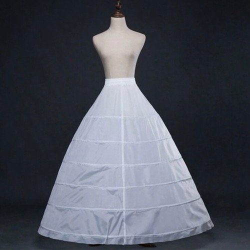 Wedding dress used with veil and elastic petticoat size M