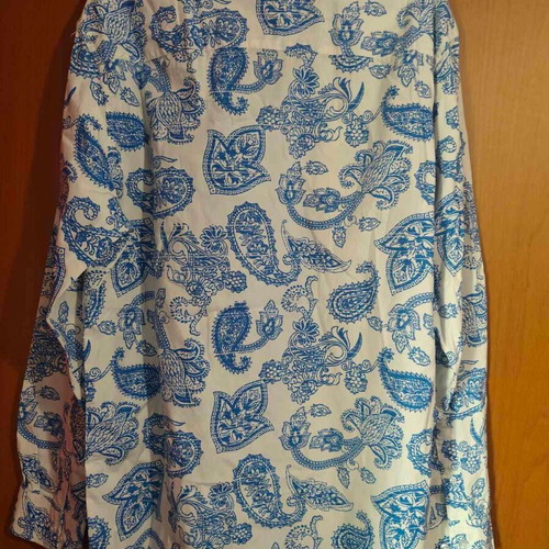 Men's Shirt with Blue Paisley Patterns size 41/42 like new