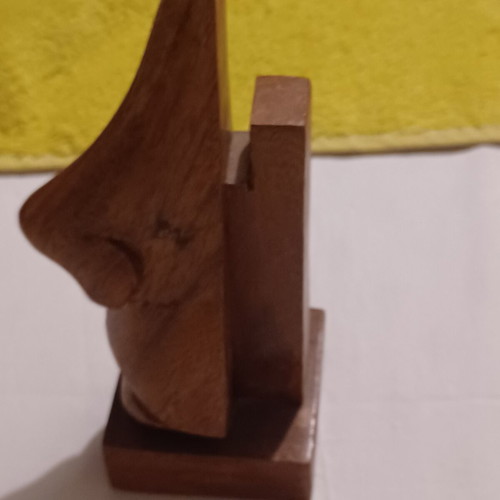 Wooden glasses holder like new