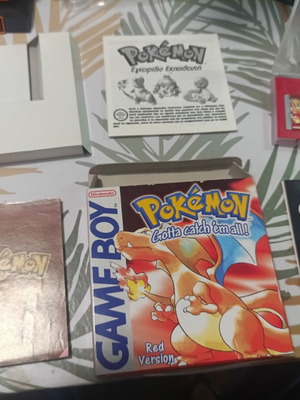 Pokemon Red CIB with Greek Trainer's Manual used