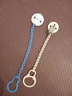 Pacifier chain used, set of 2 pieces