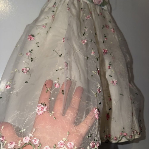 Cinderella dress like new, ecru color, age 2 years