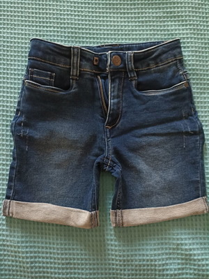 Orchestra shorts for 6 years old, like new