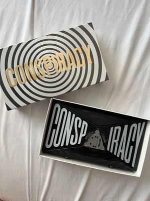 Jeffree Star Cosmetics x Shane Dawson Conspiracy Palette new in original packaging