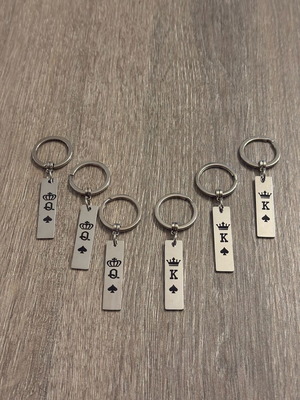 Set of 3 queen & king keychains new, black and silver