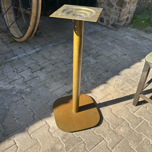 Electra stand base used, pack of 7, gold color