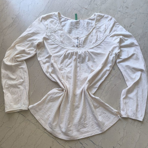 Benetton cotton shirt XL like new, cream color