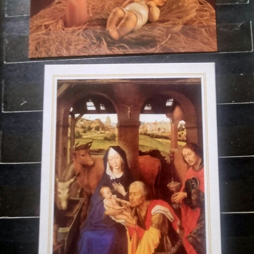 Vintage festive album with 80 cards like new