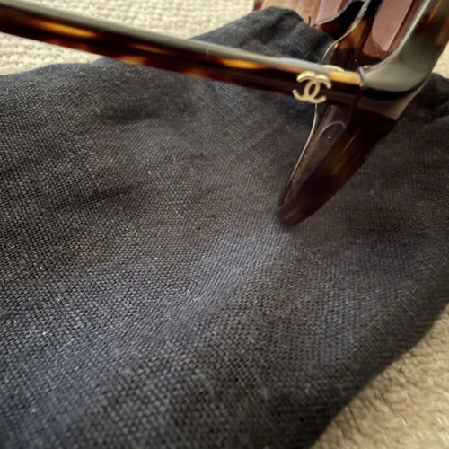 Chanel sunglasses, brown