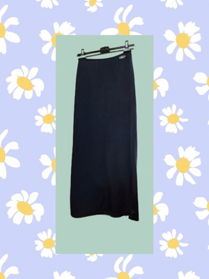 Maxi skirt like new, black, lycra with light elasticity, size S