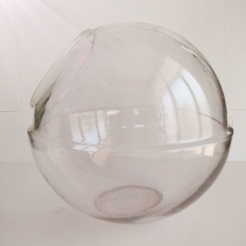 ROUND GLASS WITH SIDE OPENING