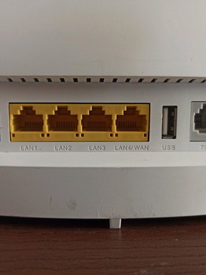 Huawei B525s-23a cat6 4G+ router μεταχειρισμένο με VoIP